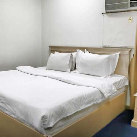 Al Farhan Hotel Suites 리야드 외부 사진