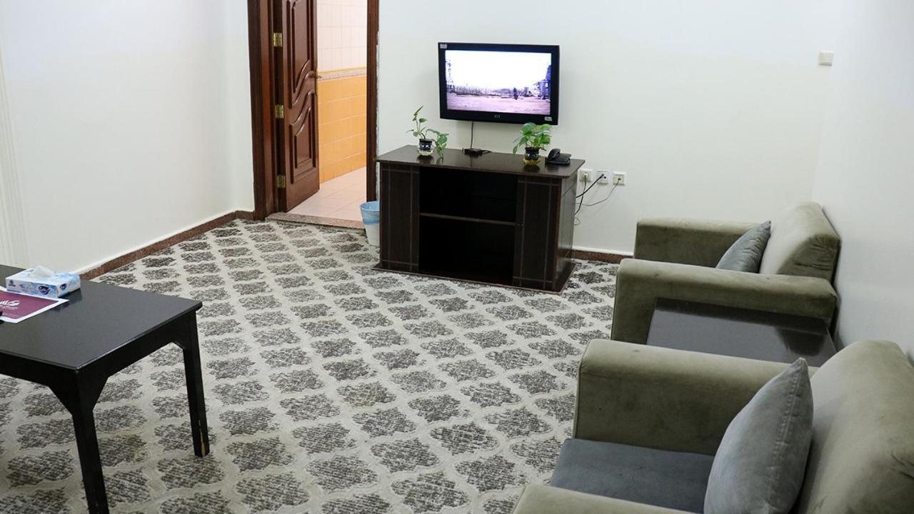Al Farhan Hotel Suites 리야드 외부 사진