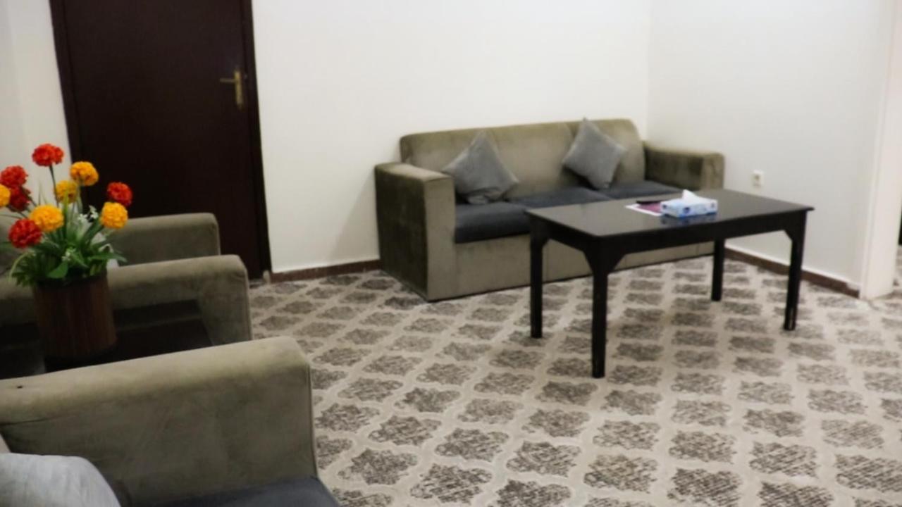 Al Farhan Hotel Suites 리야드 외부 사진
