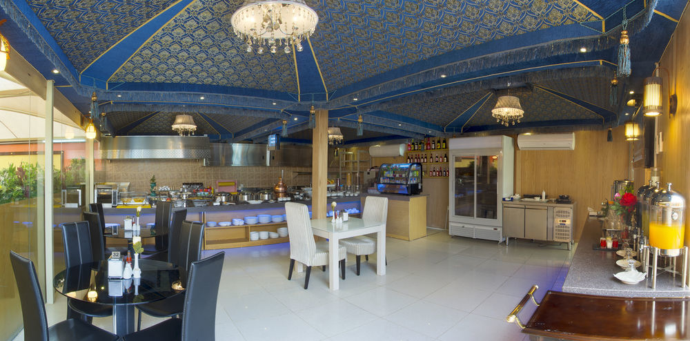 Al Farhan Hotel Suites 리야드 외부 사진